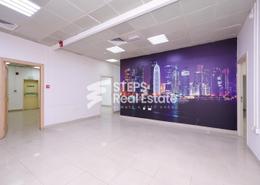 صورةغرفة فارغة لـ: مساحات مكتبية - 2 حمامات للكراء في الميدان المالي - C-Ring - الدوحة, صورة 1