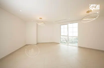 Apartment - 1 Bedroom - 1 Bathroom for rent in Floresta Gardens - Floresta Gardens - The Pearl Island - Doha