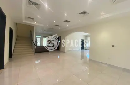 Villa - 4 Bedrooms - 5 Bathrooms for rent in West Bay Lagoon Villas - West Bay Lagoon - West Bay Lagoon - Doha