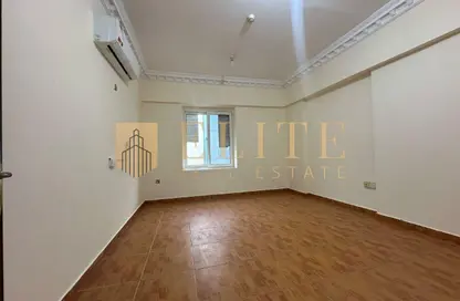 شقة - 3 غرف نوم - 3 حمامات للايجار في شقق مساكن المطار القديم - طريق المطار القديم - الدوحة