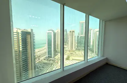 Office Space - Studio - 5 Bathrooms for rent in West Bay - West Bay - Doha