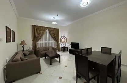 Apartment - 2 Bedrooms - 3 Bathrooms for rent in Al Zubair Bakkar Street - Al Sadd - Doha