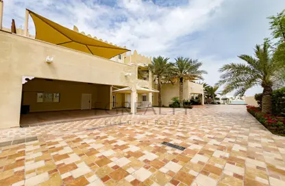 Villa - 6 Bathrooms for rent in West Gate - West Bay Lagoon - Doha