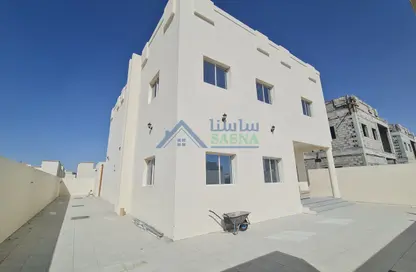 Villa - 6 Bedrooms - 7 Bathrooms for rent in Ain Khaled - Doha