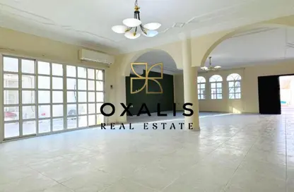 Villa - 5 Bedrooms - 5 Bathrooms for rent in Al Thumama - Al Thumama - Doha