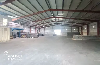 Warehouse - Studio - 2 Bathrooms for sale in East Industrial Street - Birkat Al Awamer - Al Wakra