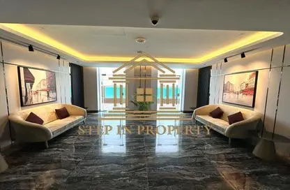 Penthouse - 4 Bedrooms - 4 Bathrooms for rent in Viva West - Viva Bahriyah - The Pearl Island - Doha