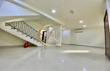 مجمع سكني - 6 غرف نوم - 5 حمامات للايجار في شارع  بو هامو - أبو هامور - الدوحة