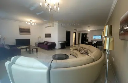 Apartment - 2 Bedrooms - 3 Bathrooms for rent in West Bay Tower - West Bay - West Bay - Doha