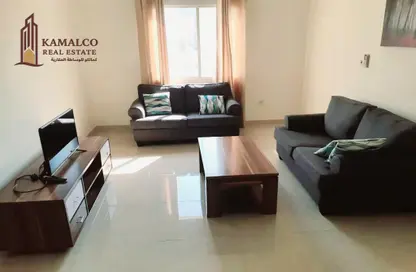 Apartment - 1 Bedroom - 2 Bathrooms for rent in Umm Ghuwailina 4 - Umm Ghuwailina - Doha