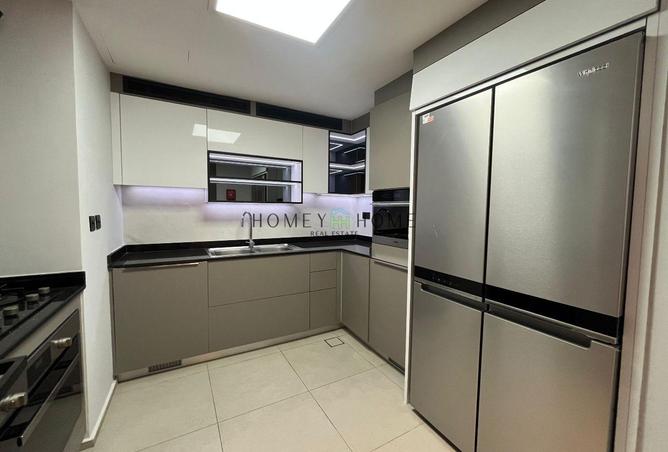 942247 - Property Image 3