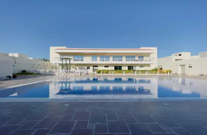Villa - 3 Bedrooms - 4 Bathrooms for rent in Umm Al Seneem Street - Ain Khaled - Doha