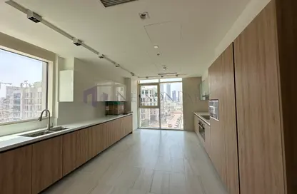 Duplex - 4 Bedrooms - 6 Bathrooms for rent in Gewan Island - The Pearl Island - Doha