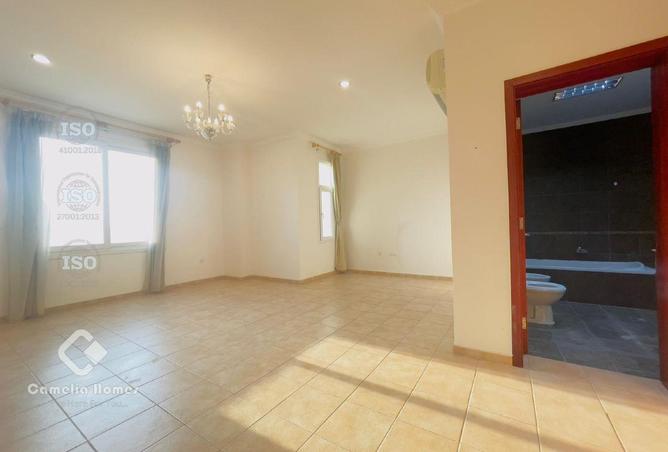 961859 - Property Image 2