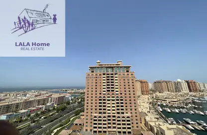 شقة - 2 غرف نوم - 3 حمامات للايجار في طريق بورتو الغربي - بورتو أرابيا - جزيرة اللؤلؤة - الدوحة
