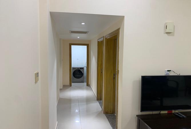 934131 - Property Image 3