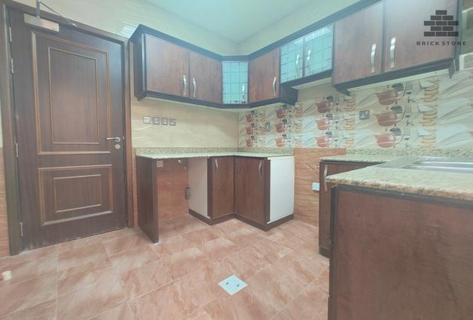884829 - Property Image 3