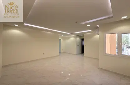 شقة - 2 غرف نوم - 2 حمامات للايجار في بناية مدينة خيلفه 58 - مدينة خليفة جنوب - مدينة خليفة - الدوحة