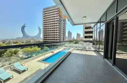 Apartment - 2 Bedrooms - 4 Bathrooms for rent in Marina Tower 02 - Marina District - Lusail