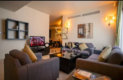 Apartment - 2 Bedrooms - 2 Bathrooms for rent in Al Owaina Tower - Old Salata - Salata - Doha