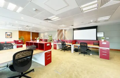 Office Space - Studio - 3 Bathrooms for rent in Barwa Tower - C-Ring Road - Al Sadd - Doha