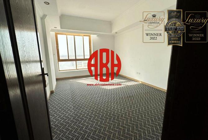 933166 - صورة العقار 3