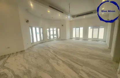 Villa - 7+ Bedrooms - 7+ Bathrooms for rent in Waterfront North Villas - Waterfront Residential - The Waterfront - Lusail