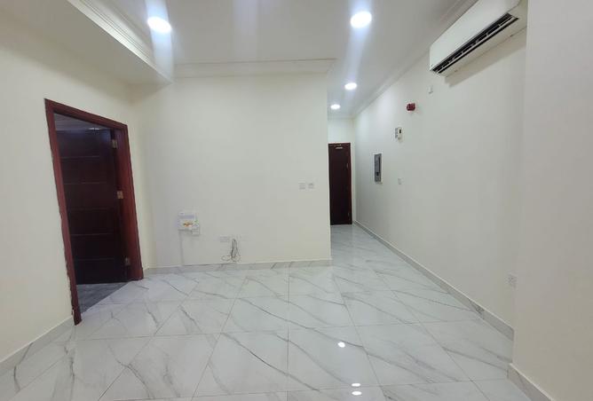 968663 - Property Main Image