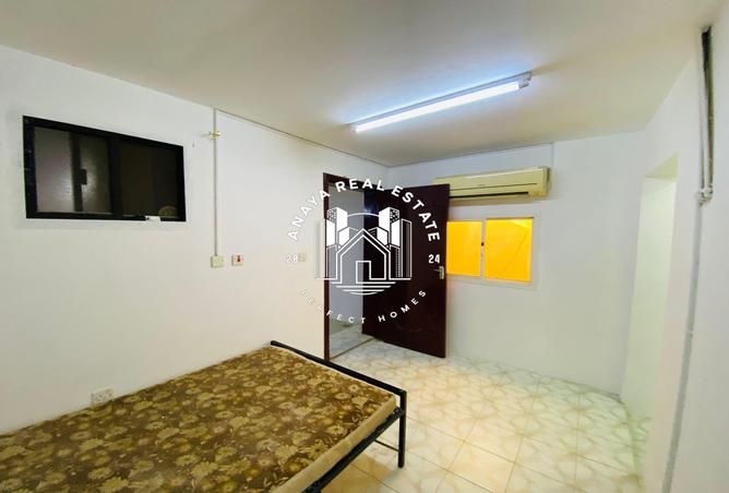 975568 - Property Image 3