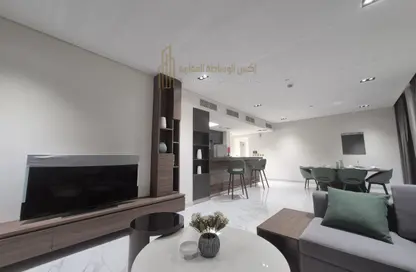 شقة - 2 غرف نوم - 3 حمامات للايجار في عرض البوليفارد - مدينة الياسمين - الوسيل