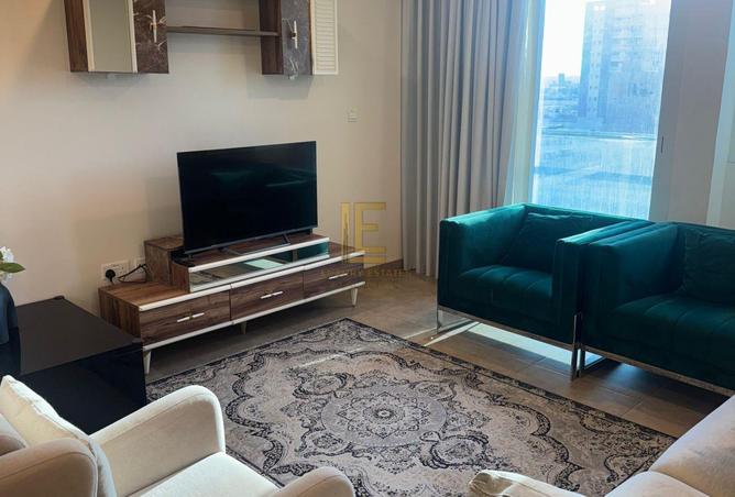 951694 - Property Image 2