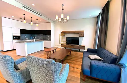 Apartment - 2 Bedrooms - 3 Bathrooms for sale in Floresta Gardens - Floresta Gardens - The Pearl Island - Doha