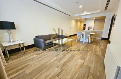 Apartment - 1 Bedroom - 2 Bathrooms for rent in Viva West - Viva Bahriyah - The Pearl Island - Doha