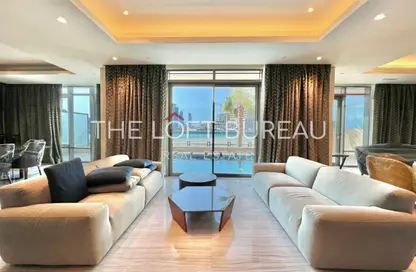 Villa - 5 Bedrooms - 7 Bathrooms for rent in Abraj Bay - Abraj Quartiers - The Pearl Island - Doha