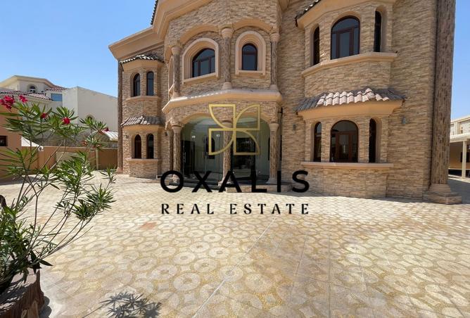 985400 - Property Image 3