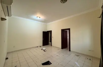 مجمع سكني - 4 غرف نوم - 4 حمامات للايجار في شارع  بو هامو - أبو هامور - الدوحة