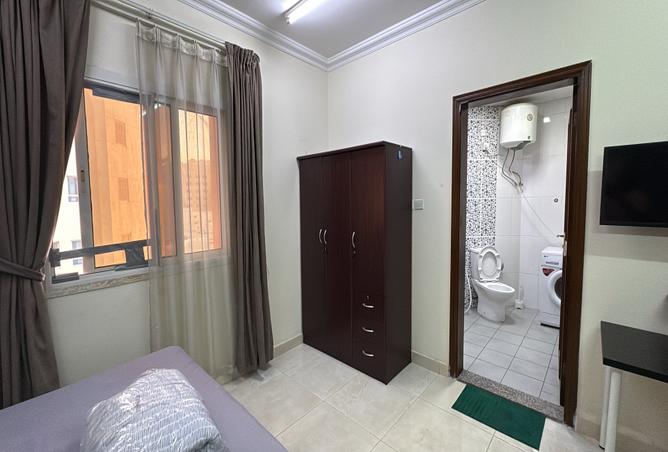 1001950 - Property Image 3