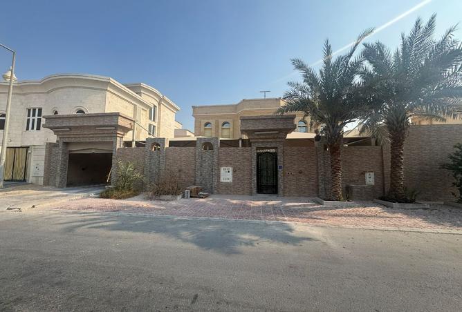 994258 - Property Main Image