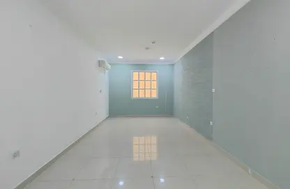 Apartment - 2 Bedrooms - 2 Bathrooms for rent in Muntazah 7 - Al Muntazah - Doha