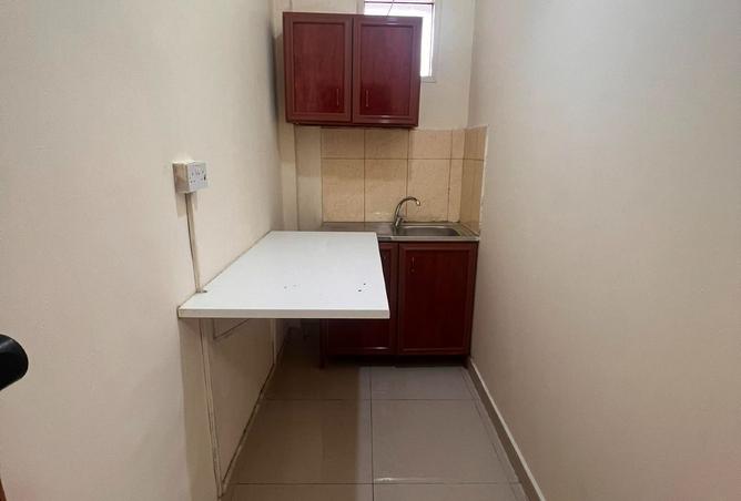 943647 - Property Image 3