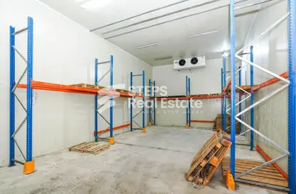 Warehouse - Studio for rent in Industrial Area 4 - Industrial Area - Industrial Area - Doha