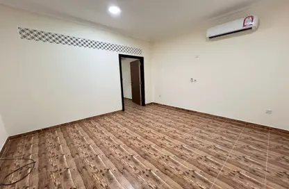 Apartment - 1 Bedroom - 1 Bathroom for rent in Al Hanaa Street - Al Gharrafa - Doha