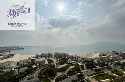 Apartment - 2 Bedrooms - 3 Bathrooms for rent in Viva West - Viva Bahriyah - The Pearl Island - Doha