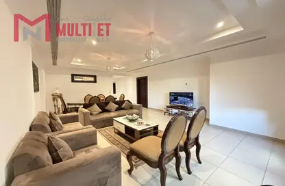 Apartment - 1 Bedroom - 2 Bathrooms for rent in East Porto Drive - Porto Arabia - The Pearl Island - Doha