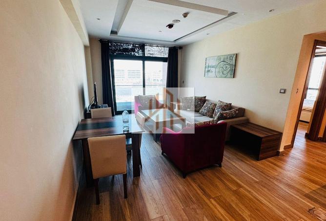 925904 - Property Main Image