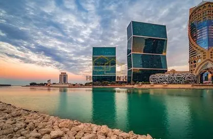 شقة - 2 غرف نوم - 3 حمامات للايجار في برج زجزاج  ا - أبراج زجزاج - الخليج الغربي - الدوحة