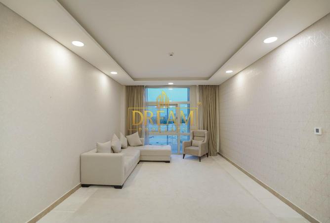 875396 - Property Image 3