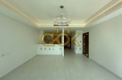 Apartment - 1 Bedroom - 2 Bathrooms for rent in Gewan Island - The Pearl Island - Doha