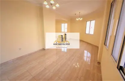 Apartment - 2 Bedrooms - 2 Bathrooms for rent in Al Ibreez Street - Mughalina - Doha