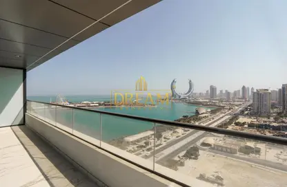 Apartment - 2 Bedrooms - 3 Bathrooms for rent in Marina District - Lusail